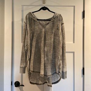 Hooded top by Jane and Delancey